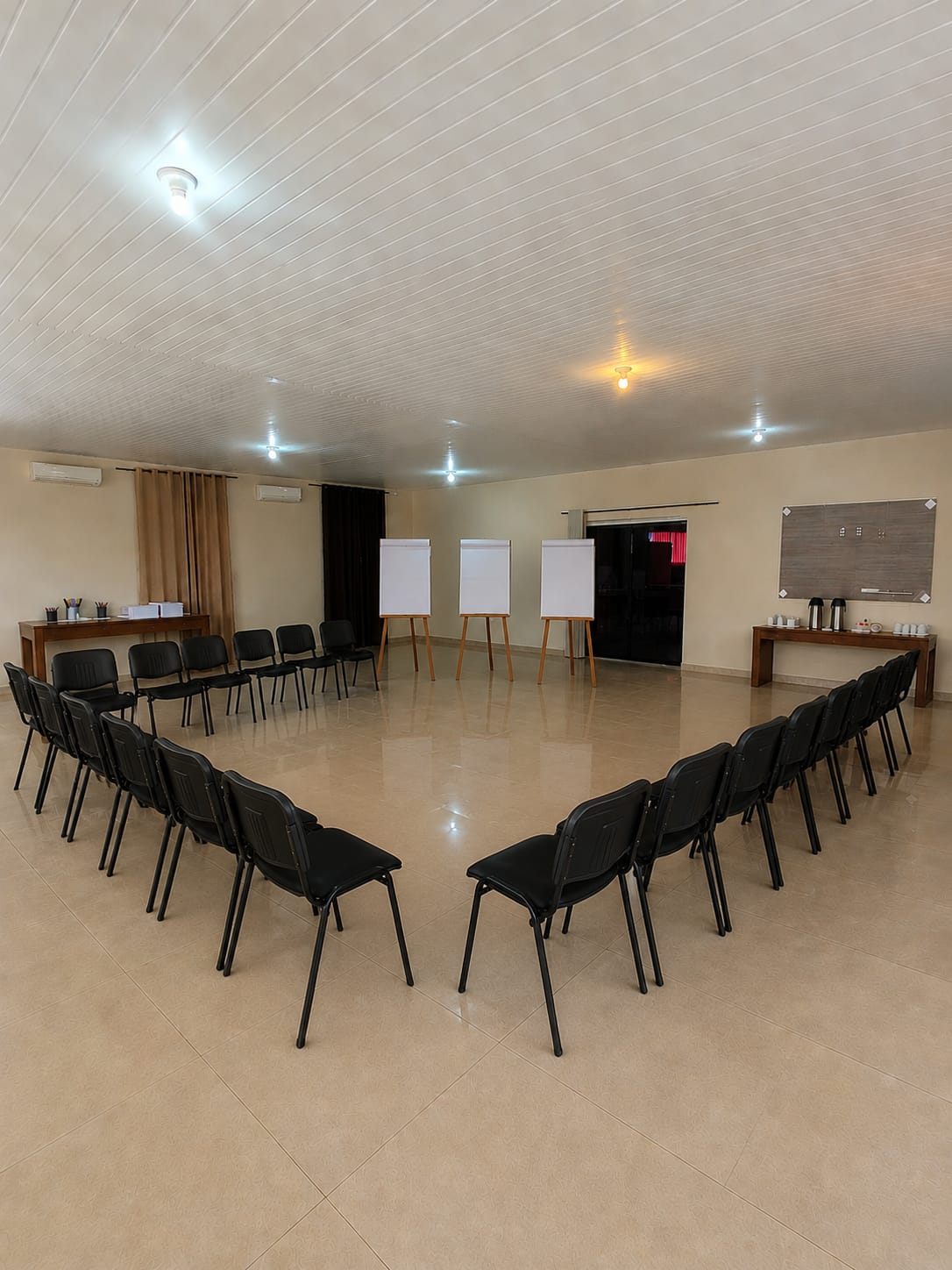 Sala para treinamentos e reuniões na Quinta dos Eucaliptos